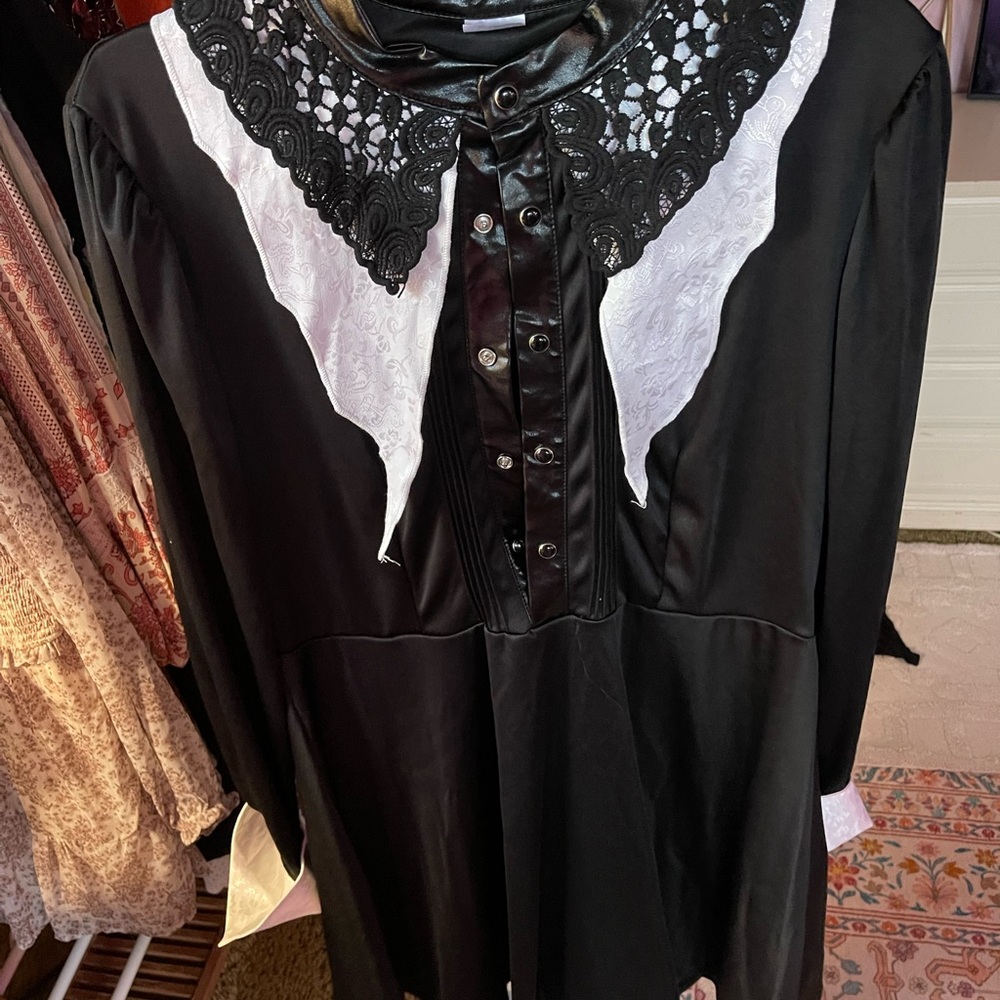 Chic Black and White Women's Wednesday Addams dress/costume